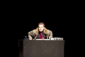 Clément Brun One Man Show Humoriste comique stand up je t’aime d'humour Retenez bien ma tête, demain, je serai célèbre ! Retenez bien ma tête, 2main, je serai chômeur ! Théâtre clement brun humoriste antibois humoriste cannois humoriste niçois