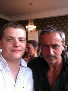 Jean-Michel Tinivell acteur beau gosse Alice Nevers, le juge est une femme Commandant Frédéric « Fred » Marquand Simon Coleman France 2 flic Clément Brun acteur comédien humoriste