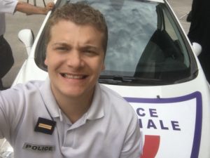 France 3 Plus Belle La Vie Clément Brun série quotidienne Marseille quartier du mistral cinéma TV acteur france télévisions police nationale Marseille le mistral