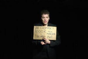 One man show explose clément brun one man show humoriste comique stand up standupper sketch sketches Mandelieu cannes Antibes Biot Villeneuve Loubet cagnes sur mer nice ville franche sur mer monaco var marseille toulon humoriste cannois humoriste antibois humoriste cagnois humoriste niçois humoriste monégasque humoriste varois humoriste du sud humoriste toulonnais humoriste marseillais comédien humoriste cannoise humoriste antiboise humoriste cagnoise humoriste niçoise humoriste monégasque humoriste varoise humoriste du sud humoriste toulonnaise humoriste marseillaisse comédien festival de menton smile bobar T'choup Comedy Club festivals jury gagnant prix show micro Comedy club comédie paris avignon festival d’Avignon gala de l’humour cannois stand up comedy les humoristes de cannes les sérénissimes de monaco mc cannes comedy club nice comedy club var café-théâtre one woman show humour spectacle vivant scène fieald le meilleur one man show jamel comedy club théâtre comique rigolo drôle comedy comedy show sketch comedy sketch comedy club french humour meilleur spectacle français meilleur humorise français meilleur one man show français tournée booking marion malenfant succès avignon succès à paris complet metteur en scène metteuse en scène Molière collaboration artistique meilleur humoriste cannois meilleur humoriste antibois meilleur humoriste cagnois meilleur humoriste niçois meilleur humoriste monégasque