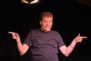 One man show explose clément brun one man show humoriste comique stand up standupper sketch sketches Mandelieu cannes Antibes Biot Villeneuve Loubet cagnes sur mer nice ville franche sur mer monaco var marseille toulon humoriste cannois humoriste antibois humoriste cagnois humoriste niçois humoriste monégasque humoriste varois humoriste du sud humoriste toulonnais humoriste marseillais comédien humoriste cannoise humoriste antiboise humoriste cagnoise humoriste niçoise humoriste monégasque humoriste varoise humoriste du sud humoriste toulonnaise humoriste marseillaisse comédien festival de menton smile bobar T'choup Comedy Club festivals jury gagnant prix show micro Comedy club comédie paris avignon festival d’Avignon gala de l’humour cannois stand up comedy les humoristes de cannes les sérénissimes de monaco mc cannes comedy club nice comedy club var café-théâtre one woman show humour spectacle vivant scène fieald le meilleur one man show jamel comedy club théâtre comique rigolo drôle comedy comedy show sketch comedy sketch comedy club french humour meilleur spectacle français meilleur humorise français meilleur one man show français tournée booking marion malenfant succès avignon succès à paris complet metteur en scène metteuse en scène Molière collaboration artistique meilleur humoriste cannois meilleur humoriste antibois meilleur humoriste cagnois meilleur humoriste niçois meilleur humoriste monégasque